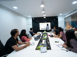 Luis Herrera-Global HR and Leadership